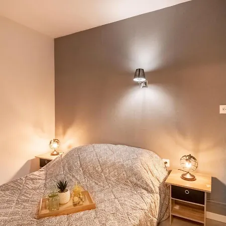 Les Heliades-2 By Interhome