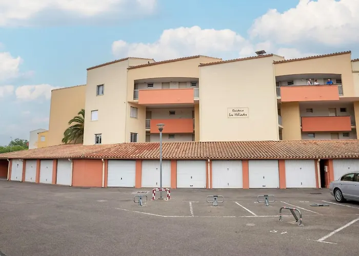 Les Heliades-2 By Interhome