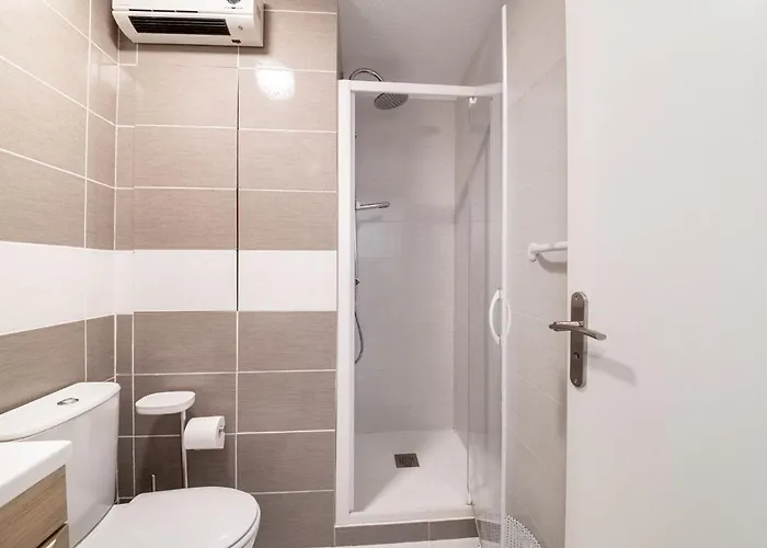 Les Heliades-2 By Interhome דירה